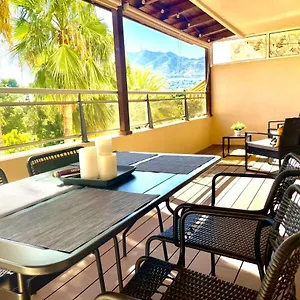Precioso En Urbanización A 600 Metros Del Mar , Benalmádena España